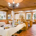 Hotel Mercure 3*