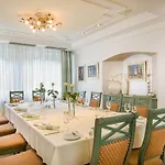 Hotel Mercure 3*