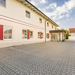 Mercure Hotel 3*
