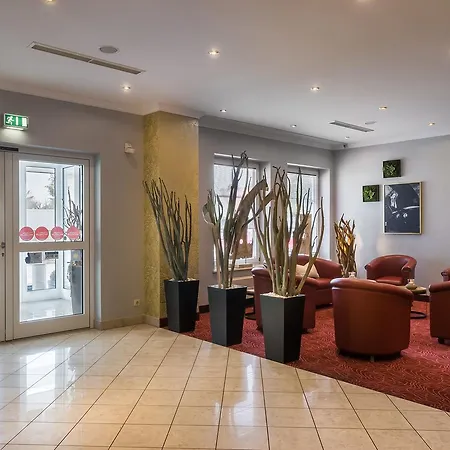 Mercure 3*