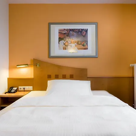 Mercure 3* אינגולשטאט